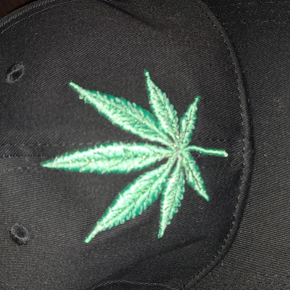 New BKYS strapback original cap size OSFM - Picture 2 of 5